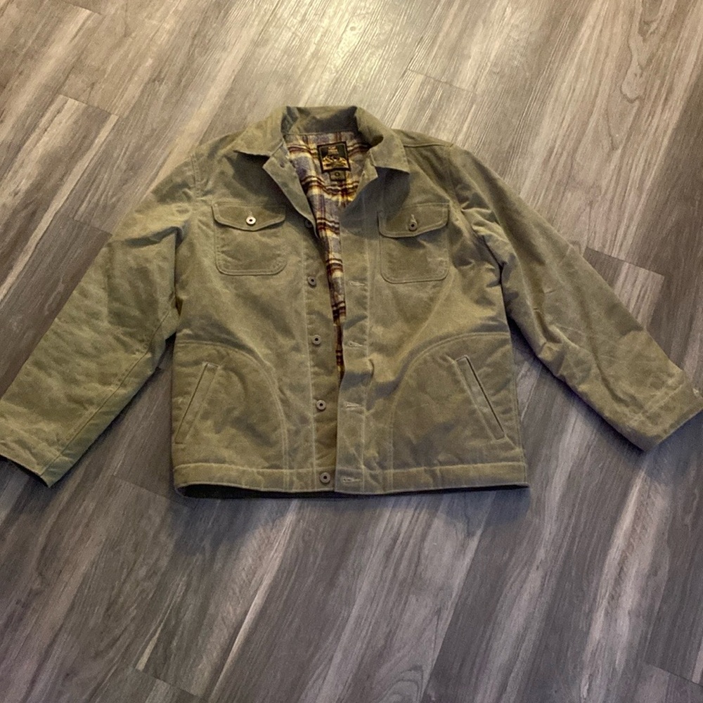 FLINT AND TINDER
Flannel-Lined Quilted Waxed Rancher
 in Field Tan